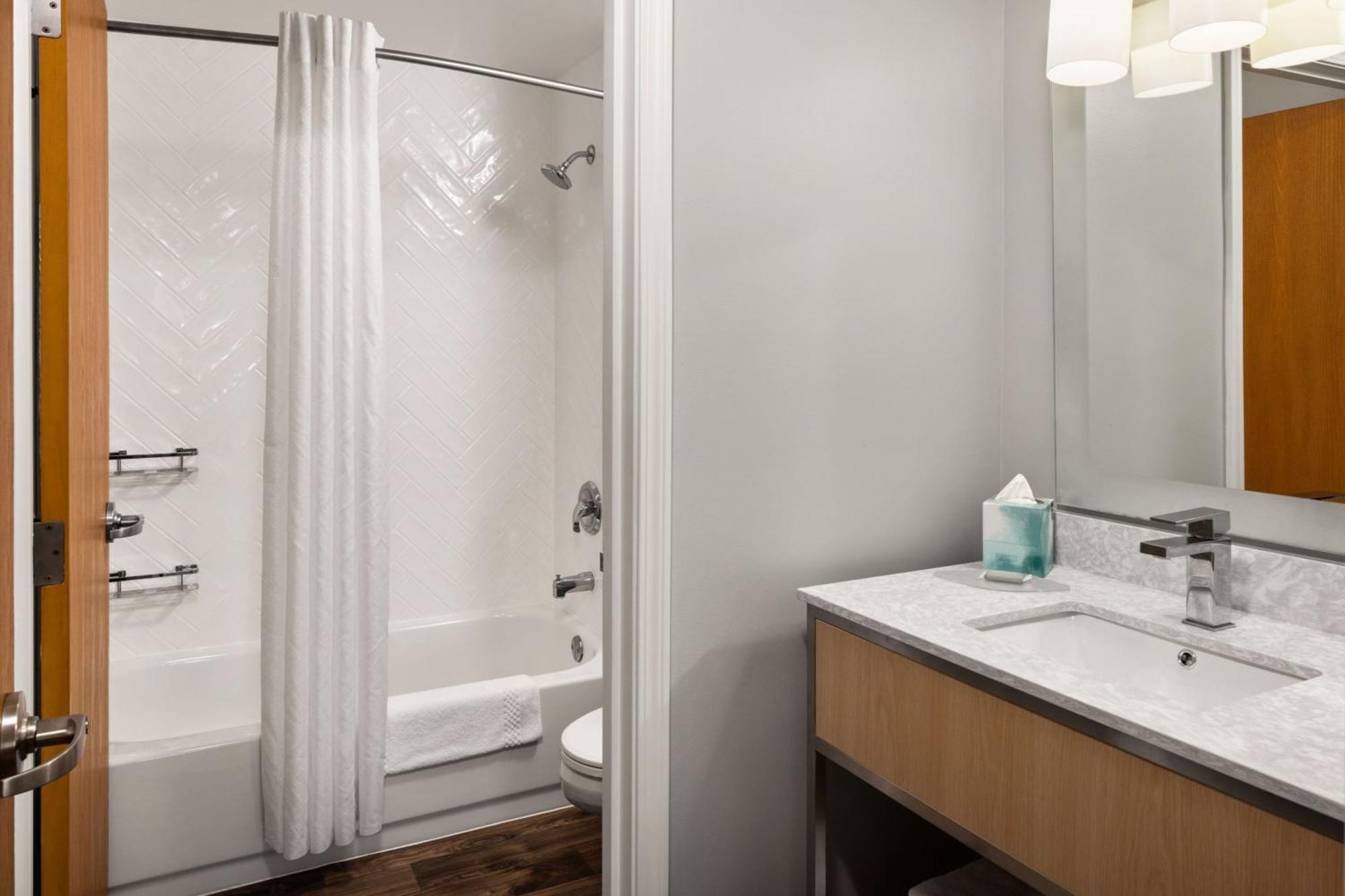 Towneplace Suites Chicago Lombard Bagian luar foto